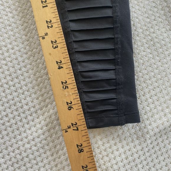 Alo Yoga Moto Leggings Women's Small Black  Mesh Panels - Picture 12 of 13